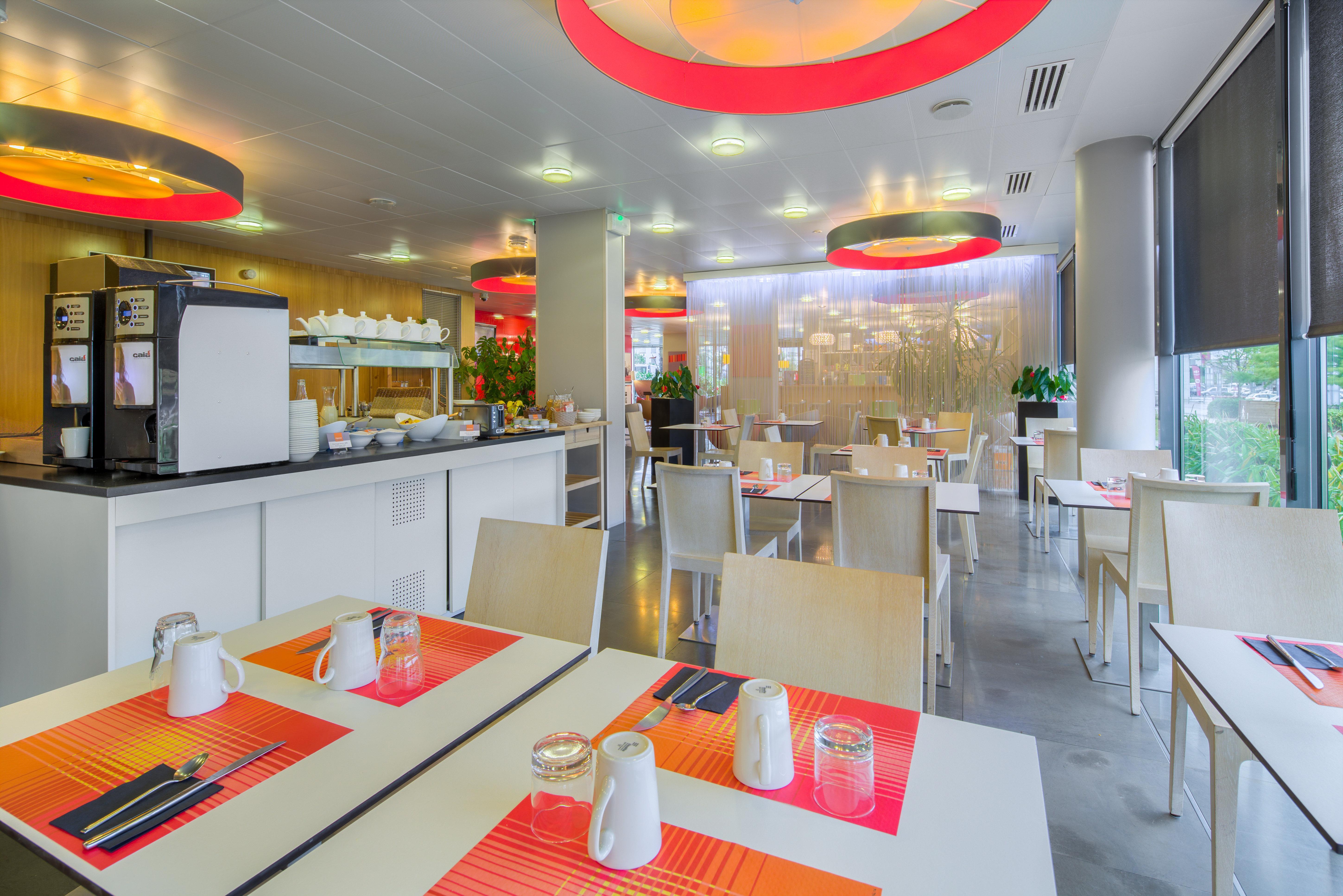 Holiday Inn Express Saint-Nazaire, An Ihg Hotel Εξωτερικό φωτογραφία