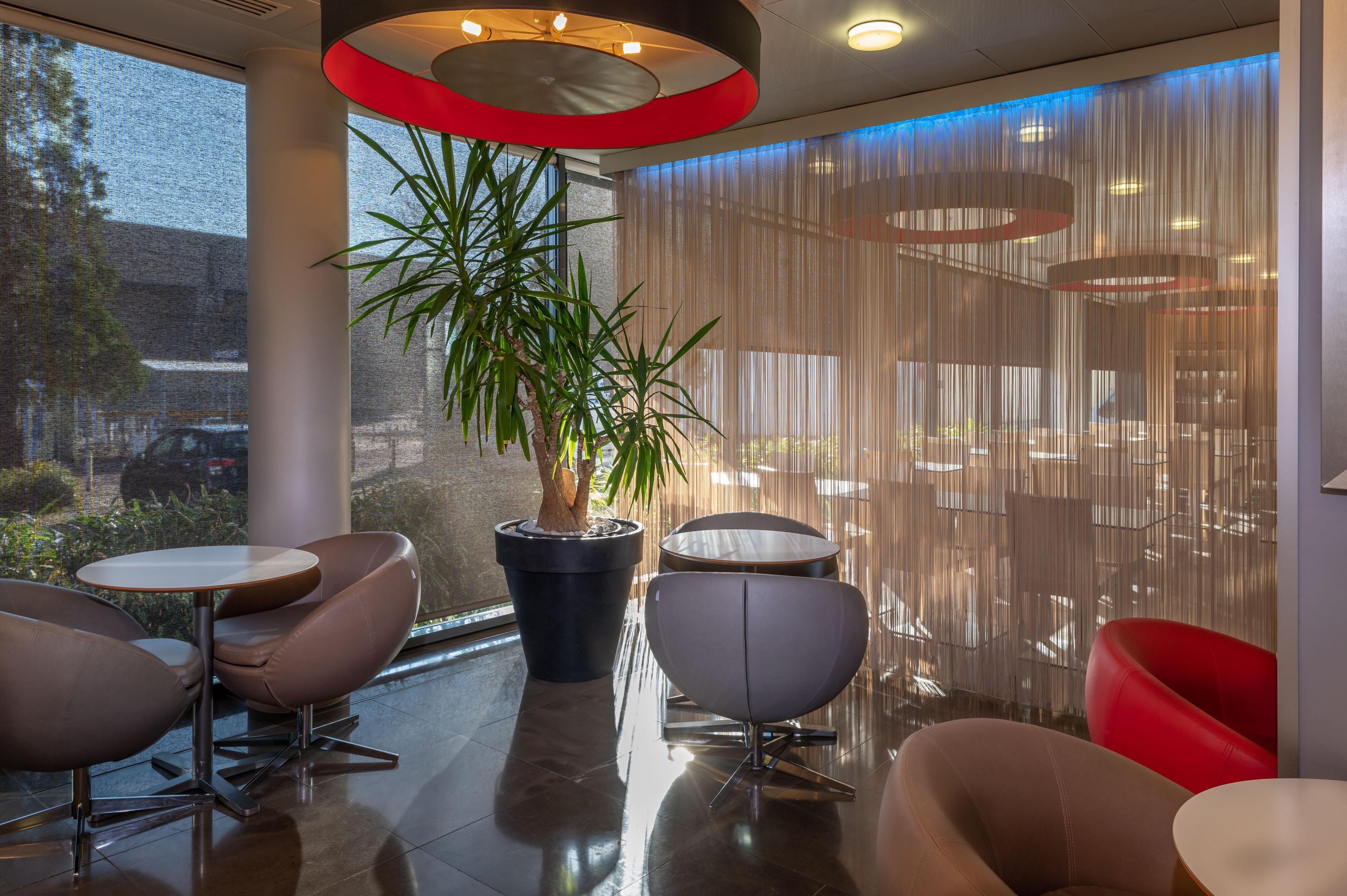 Holiday Inn Express Saint-Nazaire By Ihg Εξωτερικό φωτογραφία