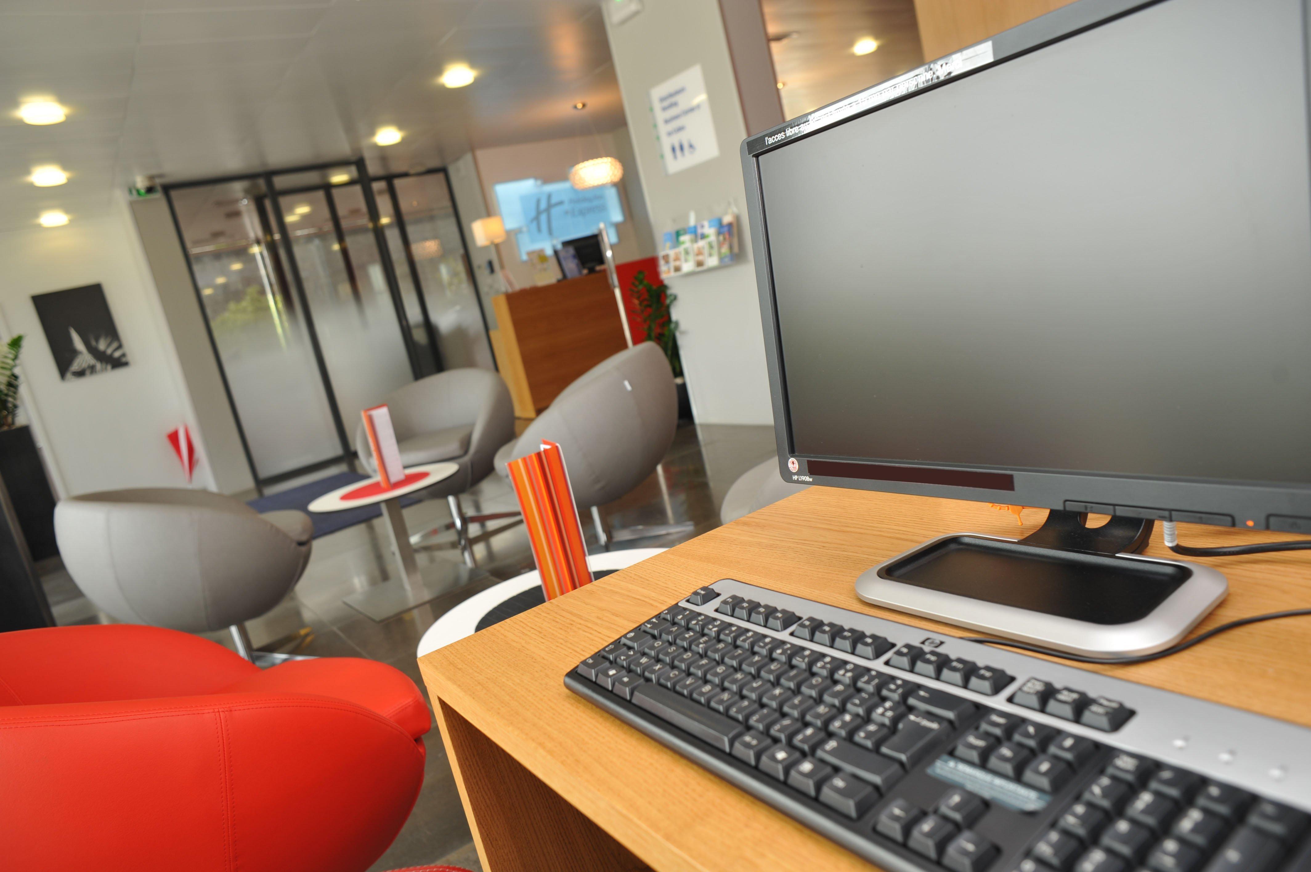 Holiday Inn Express Saint-Nazaire By Ihg Εξωτερικό φωτογραφία