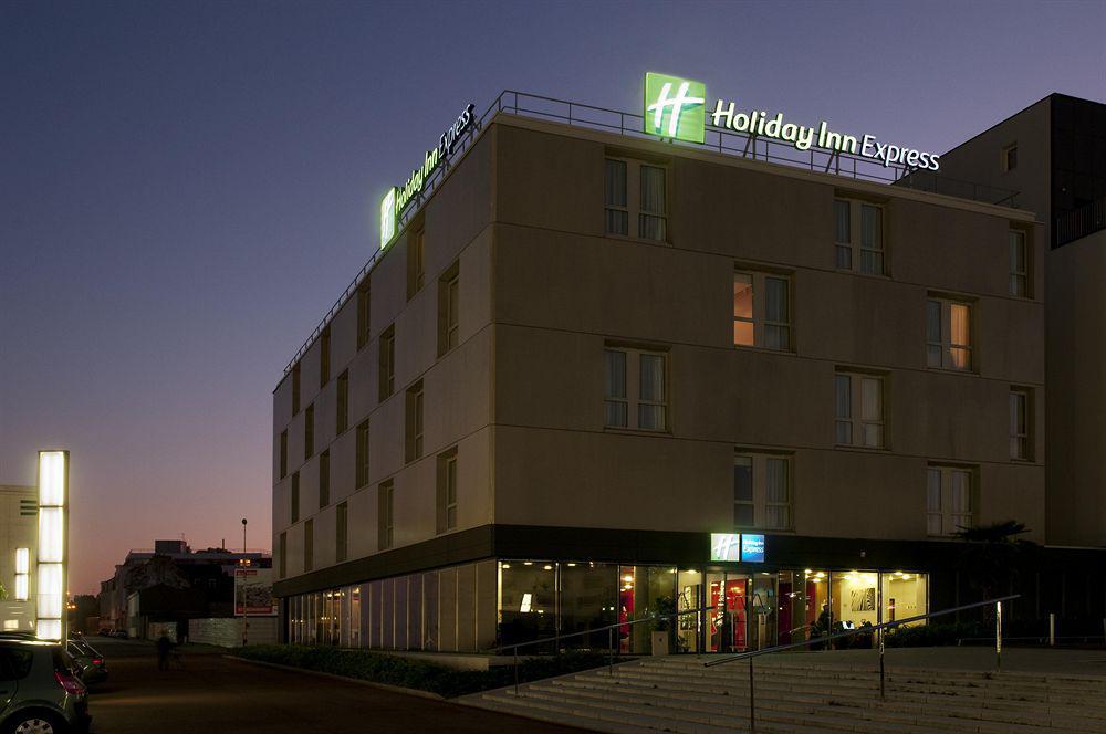 Holiday Inn Express Saint-Nazaire By Ihg Εξωτερικό φωτογραφία