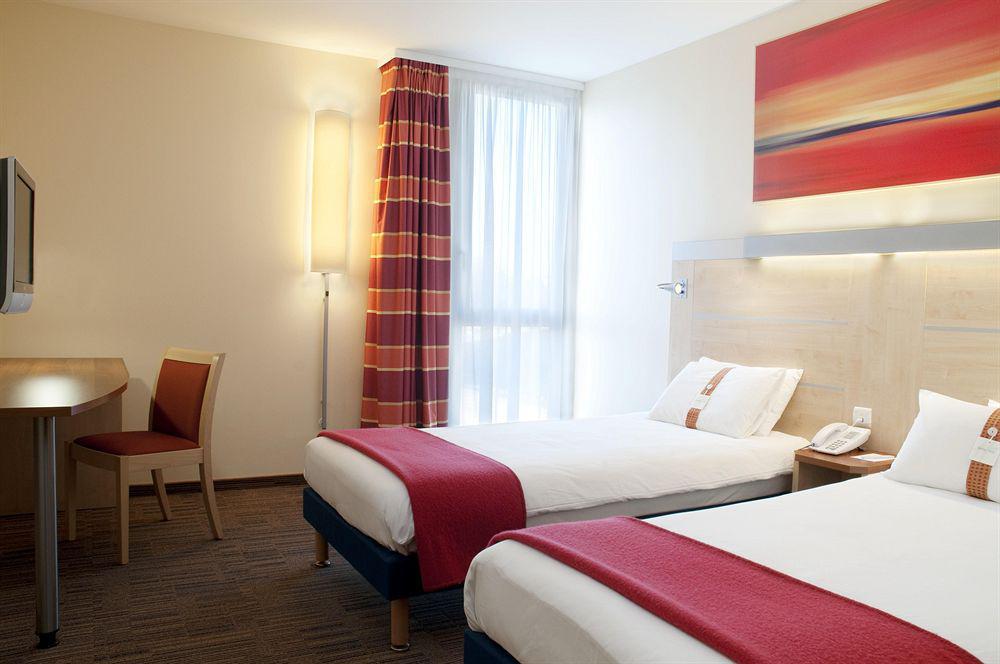 Holiday Inn Express Saint-Nazaire By Ihg Δωμάτιο φωτογραφία